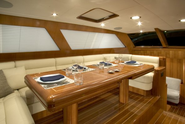 Views: 2,609
Added: 05.07.05
900x602 (176.8 KB)